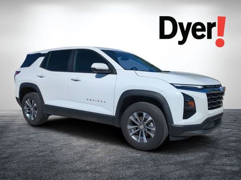 Certified 2025 Chevrolet Equinox LT image 1