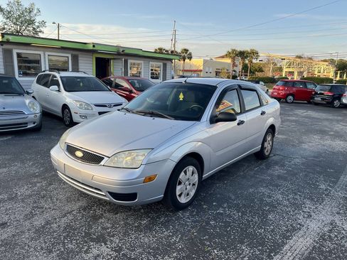 Used 2006 Ford Focus S image 8