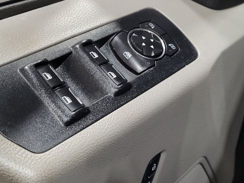 Used 2017 Ford F150 XL w/ Equipment Group 101A Mid AWD/4WD image 27