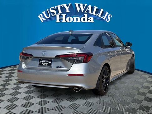 Used 2025 Honda Civic Sport image 2