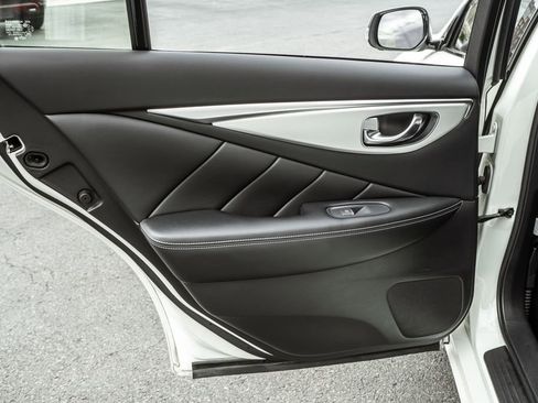 Used 2021 INFINITI Q50 Luxe image 30