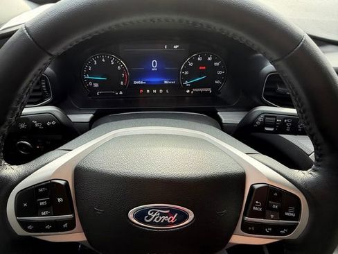 Certified 2023 Ford Explorer XLT w/ Equipment Group 202A image 19