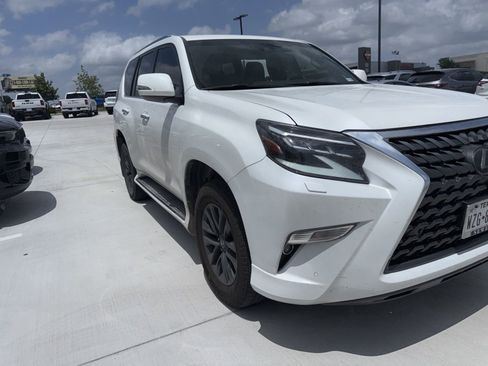 Used 2021 Lexus GX 460 Premium w/ Premium Package AWD/4WD image 2