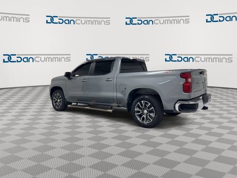 Used 2024 Chevrolet Silverado 1500 LT AWD/4WD image 6