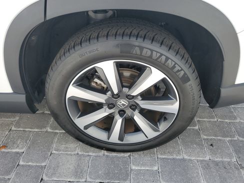 Used 2024 Honda Pilot Elite image 7