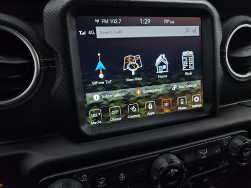 Used 2022 Jeep Wrangler Unlimited Sahara w/ LED Lighting Group image 42