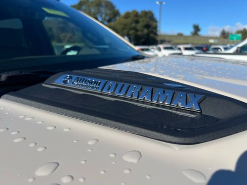 New 2026 Chevrolet Silverado 2500 ZR2 image 5