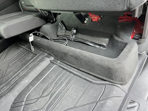 Used 2023 Chevrolet Silverado 1500 LT image 18