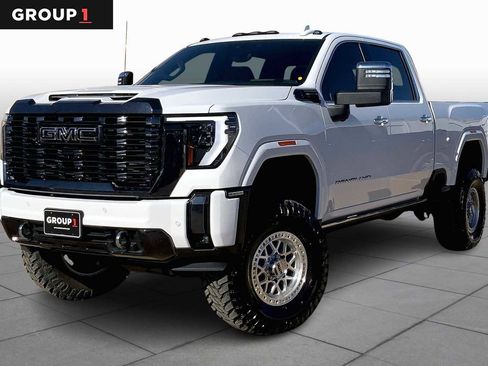 Used 2024 GMC Sierra 2500 Denali Ultimate image 1