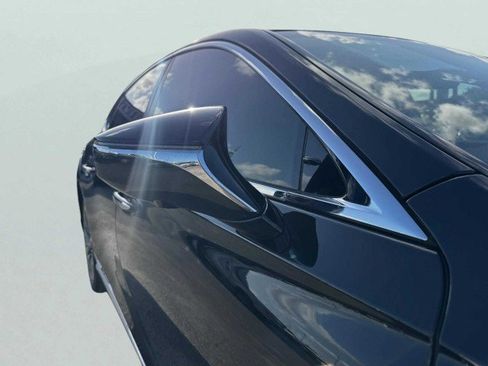 Used 2018 Lexus LS 500h w/ Luxury Package image 7