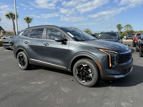 New 2026 Kia Sportage EX w/ EX Panoramic Sunroof Package AWD/4WD image 2