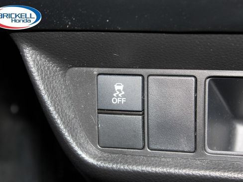 Certified 2024 Honda HR-V LX image 23