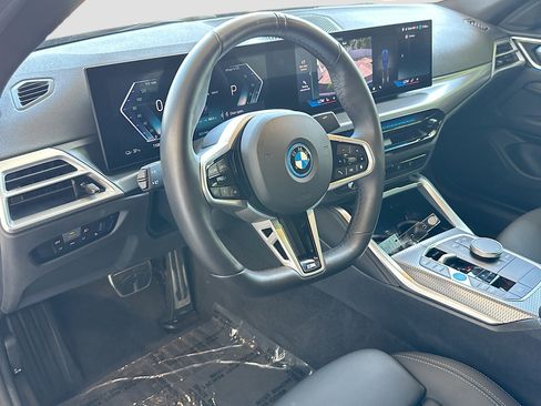 Used 2025 BMW i4 eDrive40 w/ M Sport Package RWD image 9