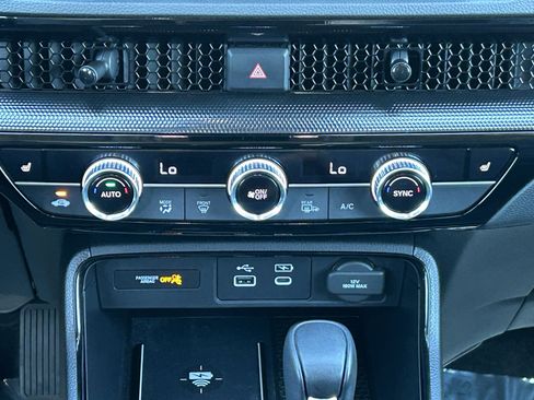 Used 2024 Honda CR-V EX-L image 16