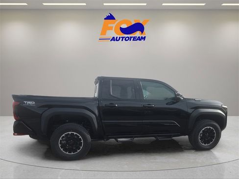 New 2026 Toyota Tacoma TRD Off-Road image 5