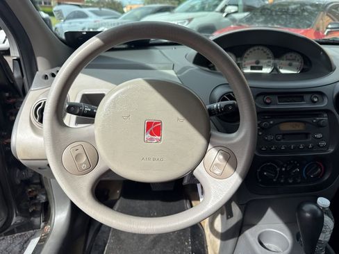 Used 2003 Saturn ION Level 3 FWD image 11