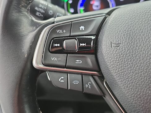 Used 2022 Honda Accord Touring image 16