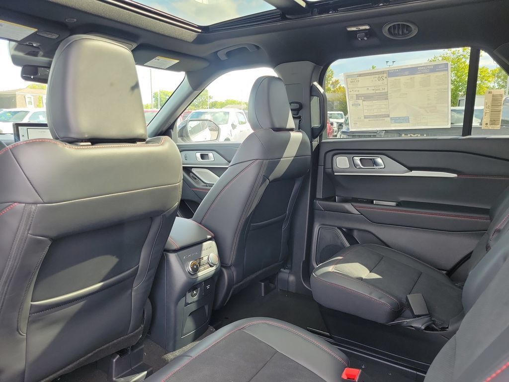 New 2027 Ford Explorer ST w/ Sun And Sound Package AWD/4WD image 16