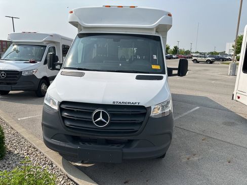 Used 2022 Mercedes-Benz Sprinter 3500 image 24