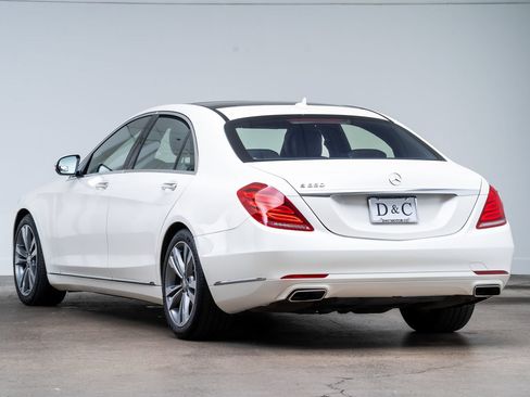 Used 2015 Mercedes-Benz S 550 Sedan image 5