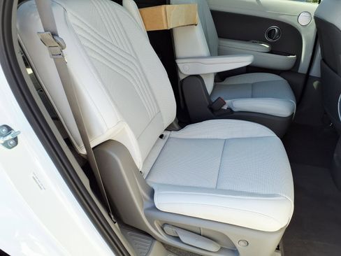 New 2026 Hyundai Palisade SEL Premium FWD image 9