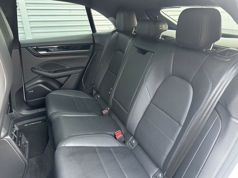 Certified 2024 Porsche Macan 4 Electric AWD/4WD image 35