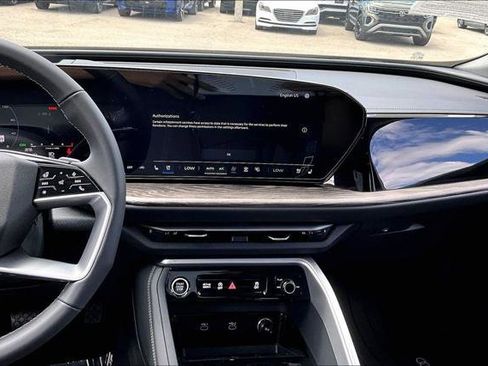 Certified 2025 Audi Q5 Premium Plus AWD/4WD image 20