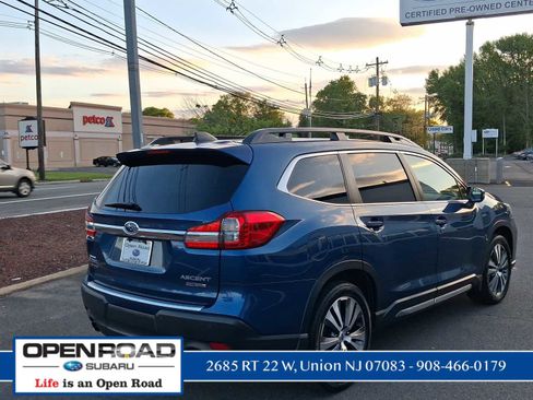 Used 2022 Subaru Ascent Limited w/ Technology Package AWD/4WD image 5