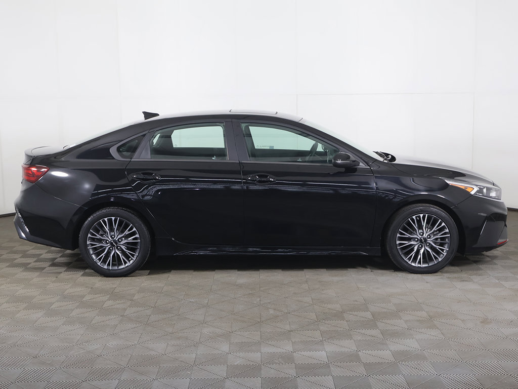 Used 2022 Kia Forte GT-Line w/ GT-Line Premium Package FWD image 19