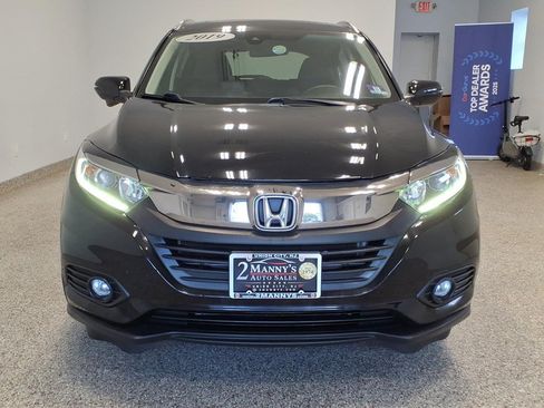 Used 2019 Honda HR-V AWD EX image 2
