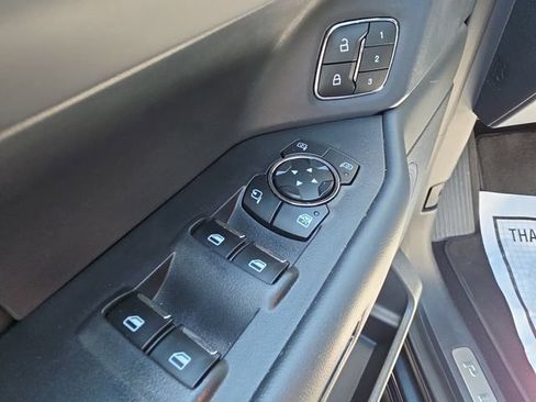Used 2024 Ford Expedition Max Platinum RWD image 19
