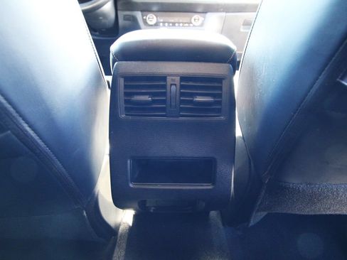 Used 2024 Mitsubishi Outlander SE AWD/4WD image 38