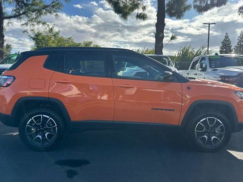 New 2026 Jeep Compass Trailhawk image 3
