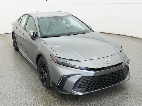 New 2026 Toyota Camry SE FWD image 14