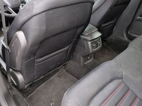 Used 2015 Ford Fusion SE w/ Equipment Group 201A image 8