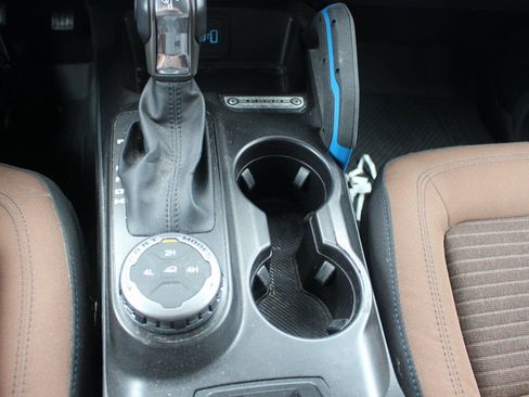 Used 2022 Ford Bronco Outer Banks image 31