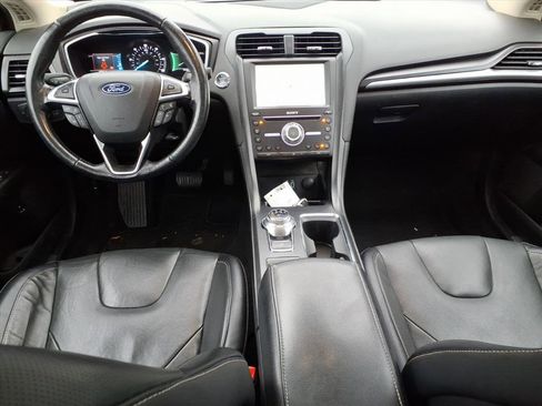 Used 2020 Ford Fusion Energi Titanium image 18