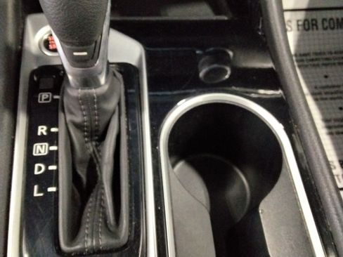 Used 2024 Nissan Altima 2.5 SV image 18