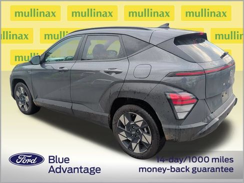 Used 2025 Hyundai Kona SEL FWD image 3