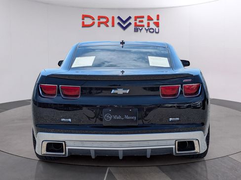 Used 2011 Chevrolet Camaro SS w/ RS Package RWD image 4