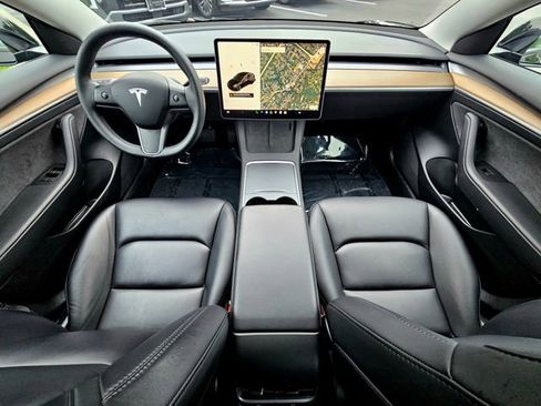 Used 2023 Tesla Model 3 Standard Range RWD image 28