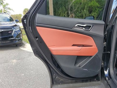 Certified 2024 Kia Sportage SX image 13