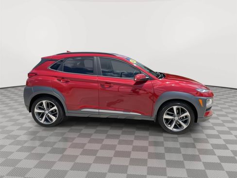Used 2021 Hyundai Kona Limited w/ Cargo Package AWD/4WD image 3
