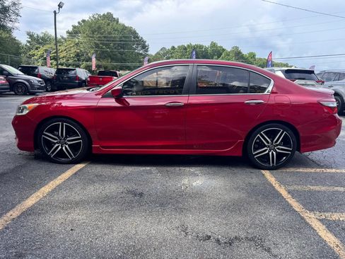 Used 2016 Honda Accord Sport image 4