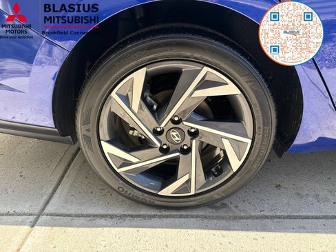 Used 2024 Hyundai Elantra SEL w/ Convenience Package FWD image 64