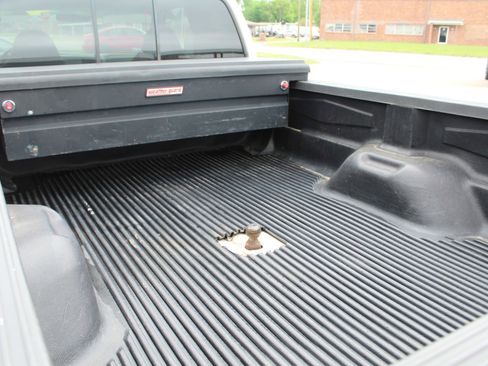 Used 1999 Ford F250 XLT AWD/4WD image 38