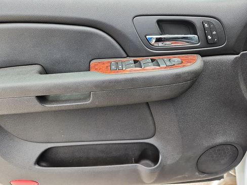 Used 2009 Chevrolet Silverado 3500 LTZ image 23