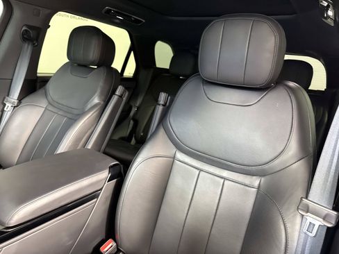 Used 2023 Land Rover Range Rover Sport SE AWD/4WD image 20