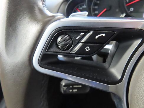 Used 2017 Porsche Cayenne Platinum Edition w/ Premium Package Plus (PJX) image 23
