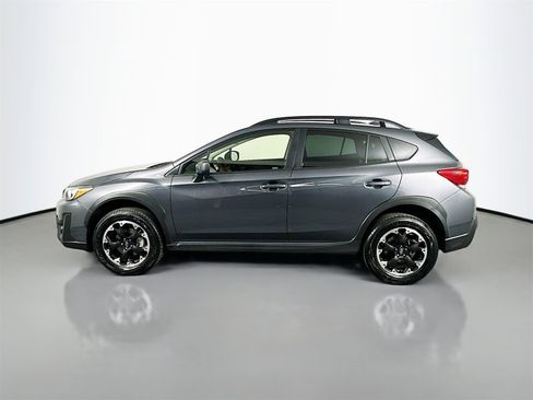 Used 2023 Subaru Crosstrek 2.0i Premium image 4